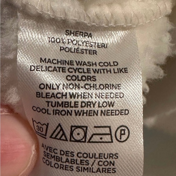 LOFT White and Red Patterned pullover - Picture 5 of 7